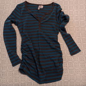 Maternity thermal top